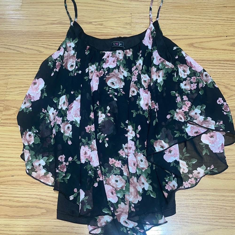Cute floral flowy tank top